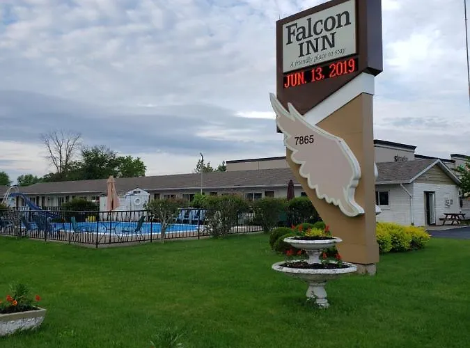 Falcon Inn